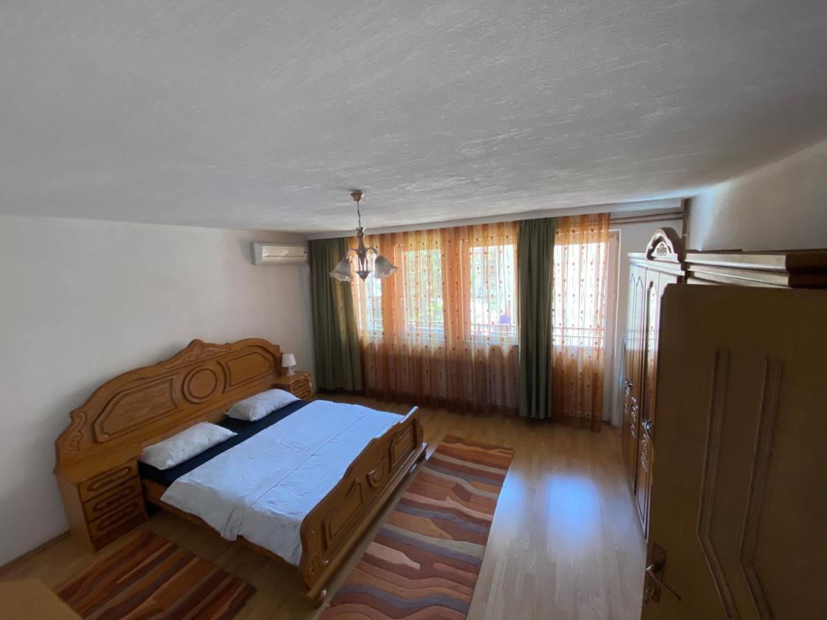Cima Apartment Pristina Esterno foto