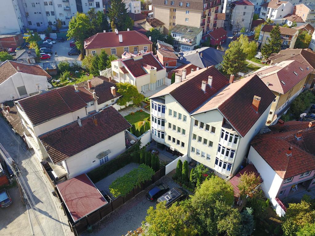 Cima Apartment Pristina Esterno foto